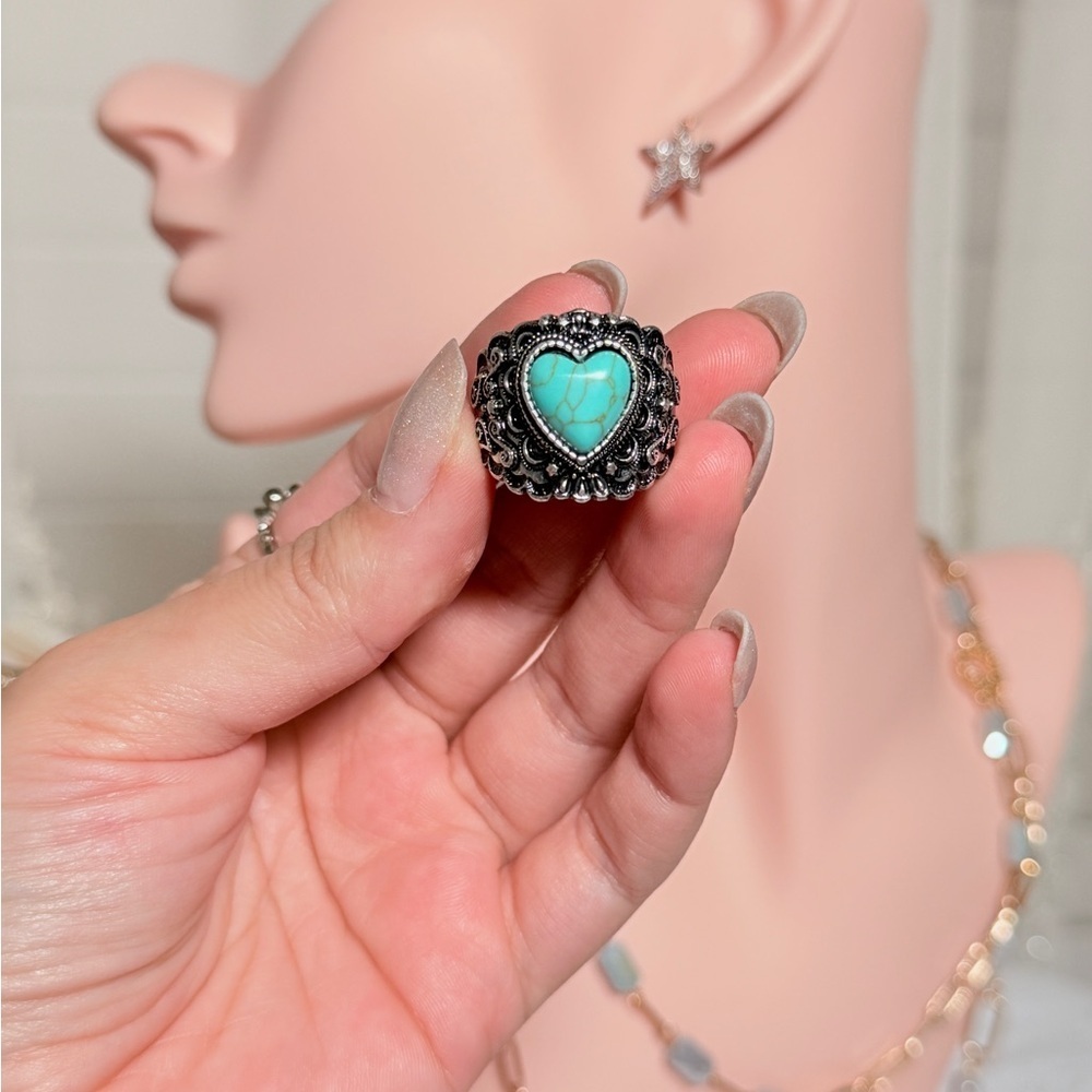 Turquoise Heart Ring - Picture 7 of 7